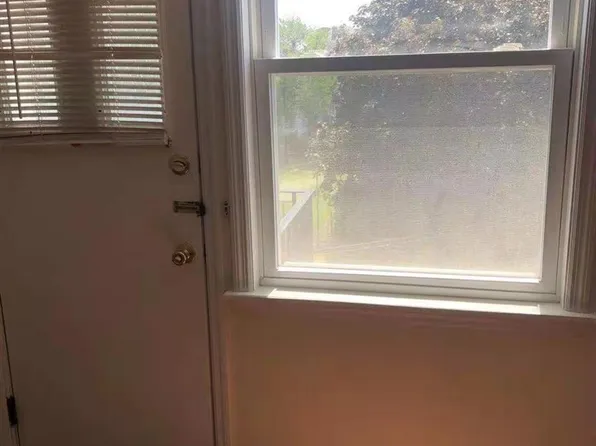 74 West 7th Street image 8 of 20