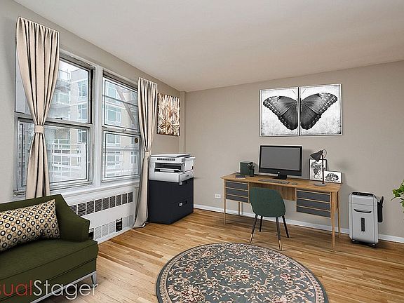 3rd image of 3512 Oxford Ave APT 3F