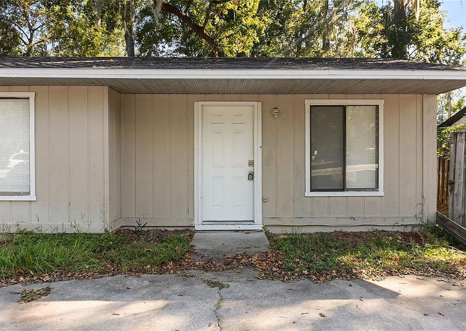 1st image of 1031 SW 61st St