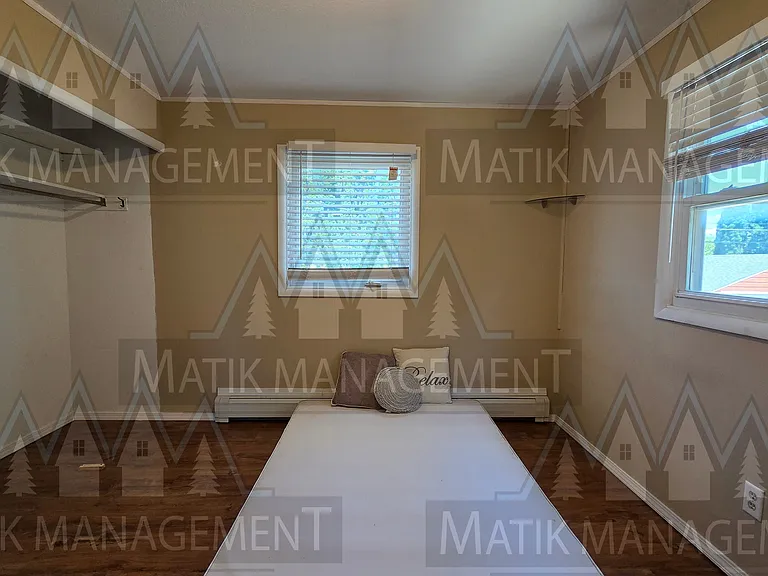 1217 4 1/2 St NW #3 — Photo 17