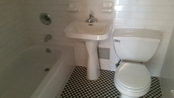 Rented by Tompkins Square Realty | media 9