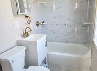 2 Louisburg Pl Floor 2, Providence, RI 02909