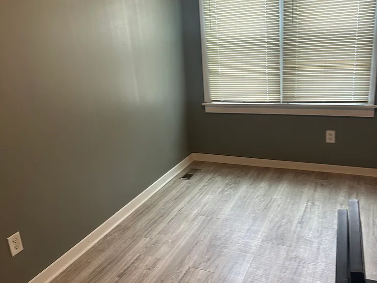 12008 Cloverlawn St — Photo 12