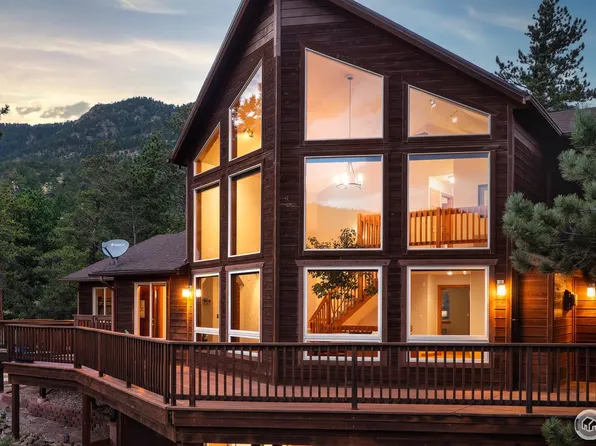 110 Hopi Ct, Lyons, CO 80540