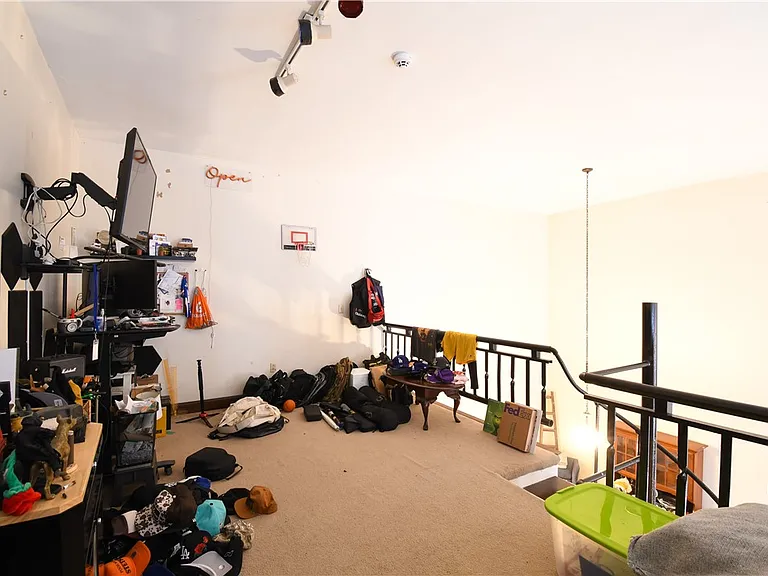 94 Averill Ave #2 — Photo 11