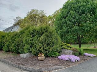 166 Read Ave, Coventry, RI 02816