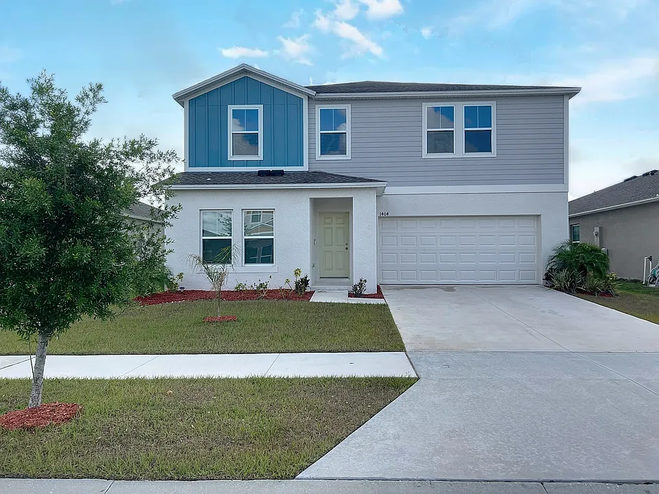 1404 Axel Cir