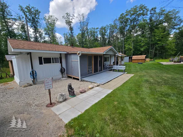 3530 Pilon Dr, Atlanta, MI 49709