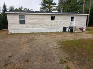 110 Wing Rd, South China, ME 04358