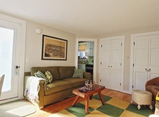 15 Cottage St #3, Provincetown, MA 02657