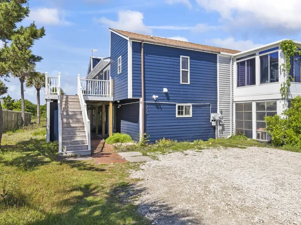 205 Oyster Lane, North Topsail Beach, NC 28460
