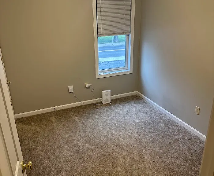 878 Poplar St — Photo 16