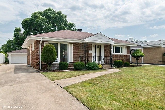 1st image of 2313 Sherwood Ave