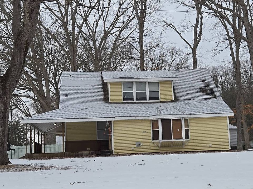 1st image of 5549 109th Ave