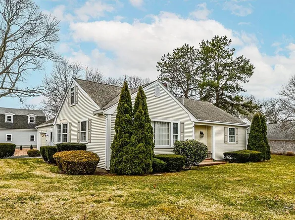 3 Captain Lothrop Road, South Yarmouth, MA 02664