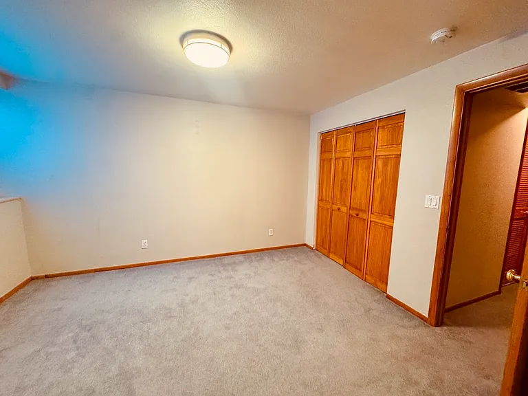 654 Ridgeview Dr — Photo 25