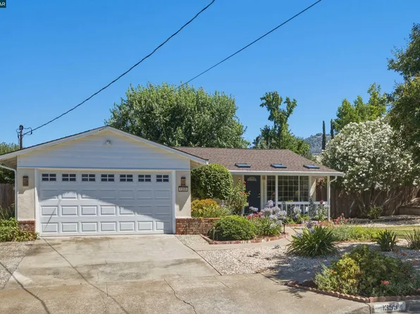 1355 Washington Blvd, Concord, CA 94521
