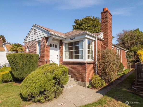 8334 22nd Avenue NW, Seattle, WA 98117
