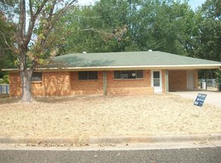 1307 Columbia Dr, Longview, TX 75601