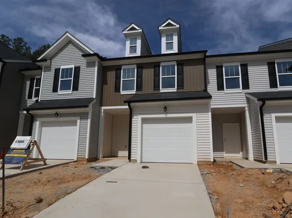 2215 Bright Shore St, Raleigh, NC 27610