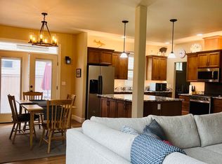 19715 Hollygrape St, Bend, OR 97702