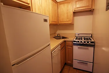 Rented by Guidance Realty Corp.