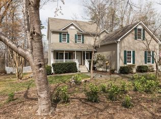305 Stonehill Rd, Chapel Hill, NC 27516