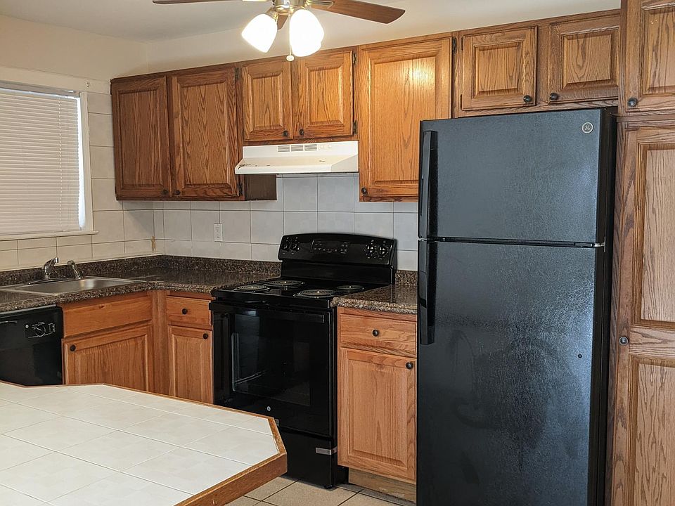 1st image of 309 Fox Run Ln
