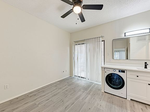 5th image of 2714 Nueces St APT 108