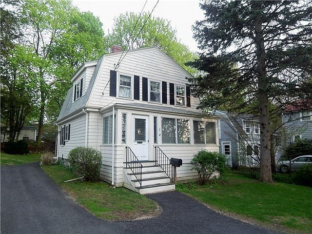 2nd image of 4 Tewksbury St