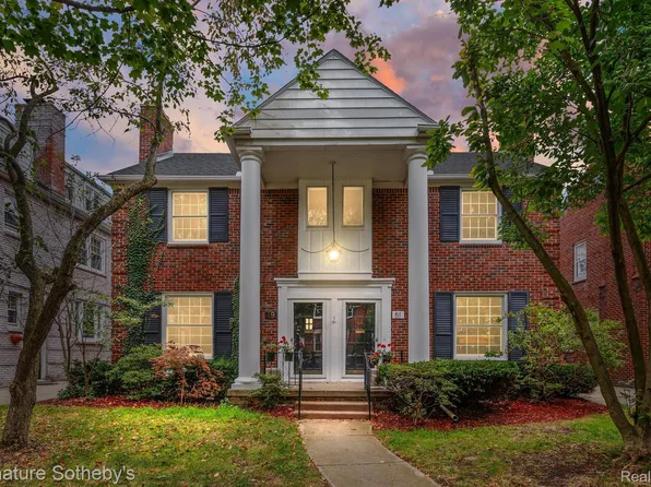 49 Cranford Ln, Grosse Pointe, MI 48230