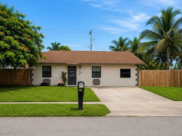 720 SW 81st Ter, North Lauderdale, FL 33068