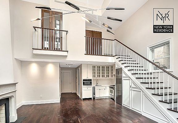 4th image of 77 Washington Pl #Ch