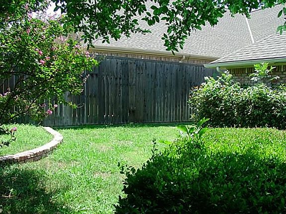 3rd image of 5707 Twin Brooks Dr