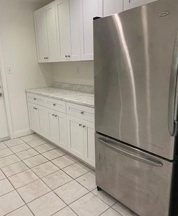 5th image of 2450 Hayes St #0