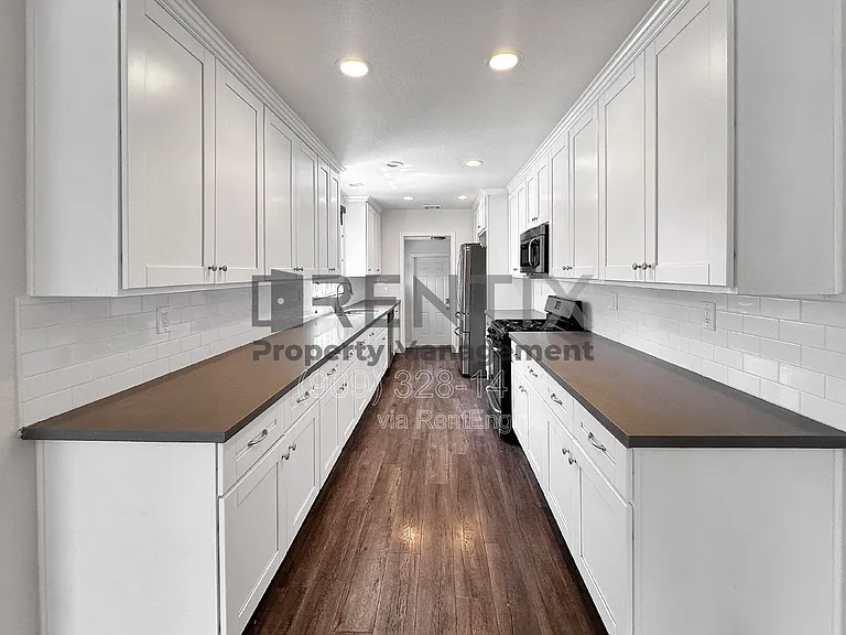 938 W Berkeley Ct — Photo 21