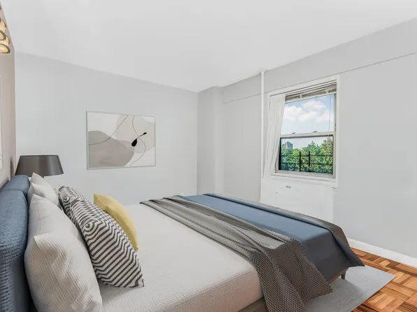 2 Fordham Hill Oval image 11 of 33