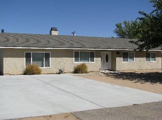 21072 Caribou Rd, Apple Valley, CA 92308