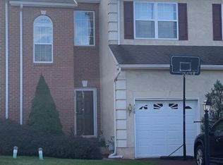428 Auburn Ct, Souderton, PA 18964