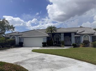 6617 Seven Pines Dr, Bradenton, FL 34203