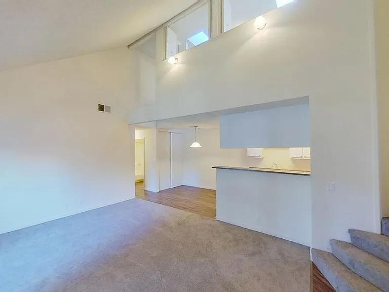 Living Area Living Area