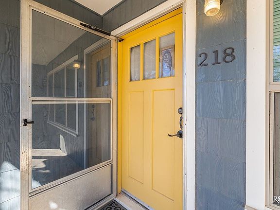 4th image of 218 Saint Johns St