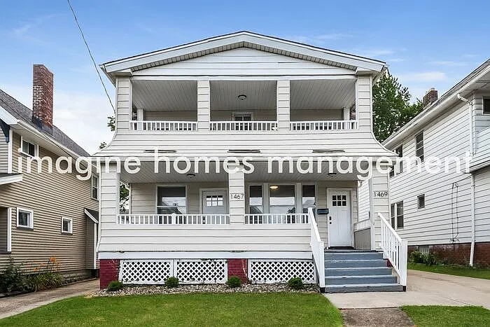 3 bed, 1.0 bath, 1061 sqft, $1,875 — Photo 1