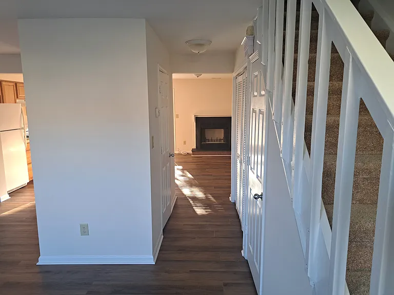 5685 Campus Dr — Photo 7