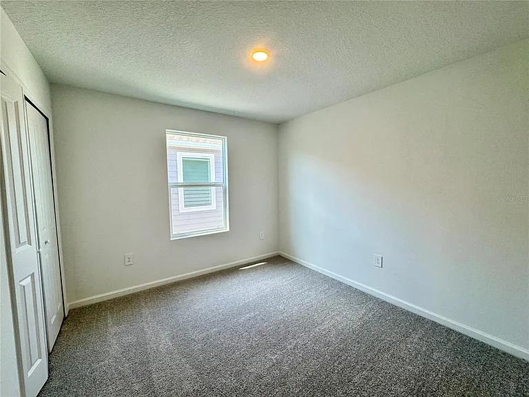 405 Kayden Cv — Photo 24