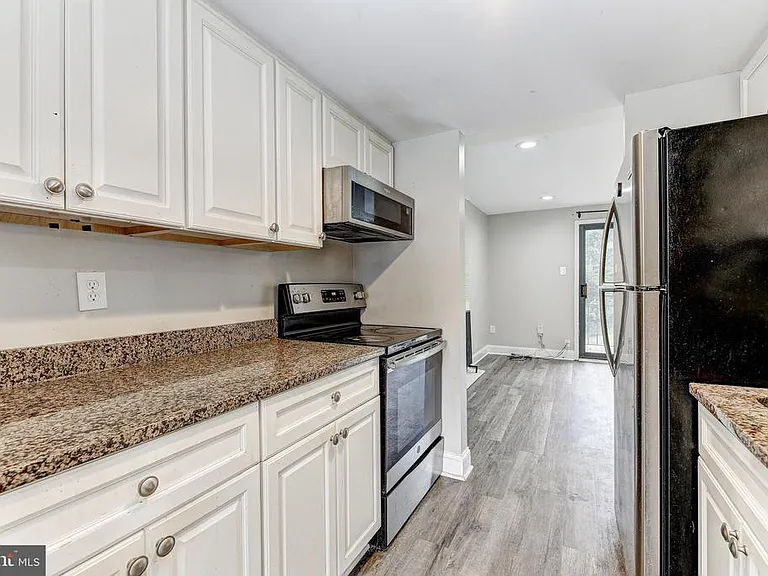 6559 Frietchie Row — Photo 7
