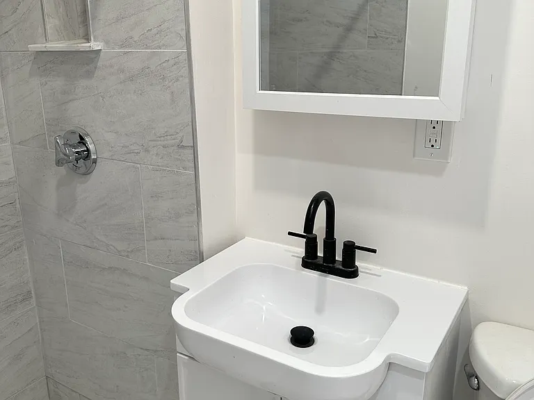80 Barry St #2 — Photo 5