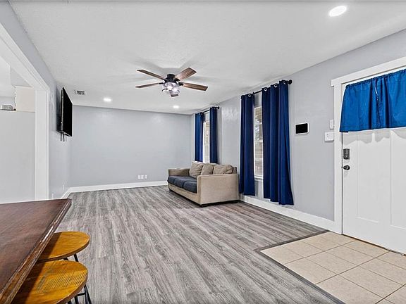 5th image of 1849 Ranch House Dr