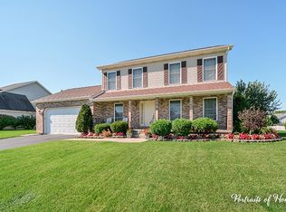 1329 Arneita St, Sycamore, IL 60178