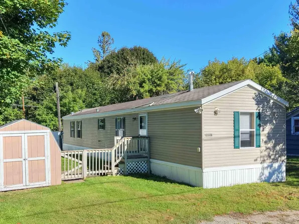 23374 Elm Ave, Dollar Bay, MI 49922